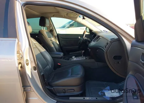 2011 Hyundai Genesis 4.6 из США, поврежденный, VIN KMHGC4DF5BU114661